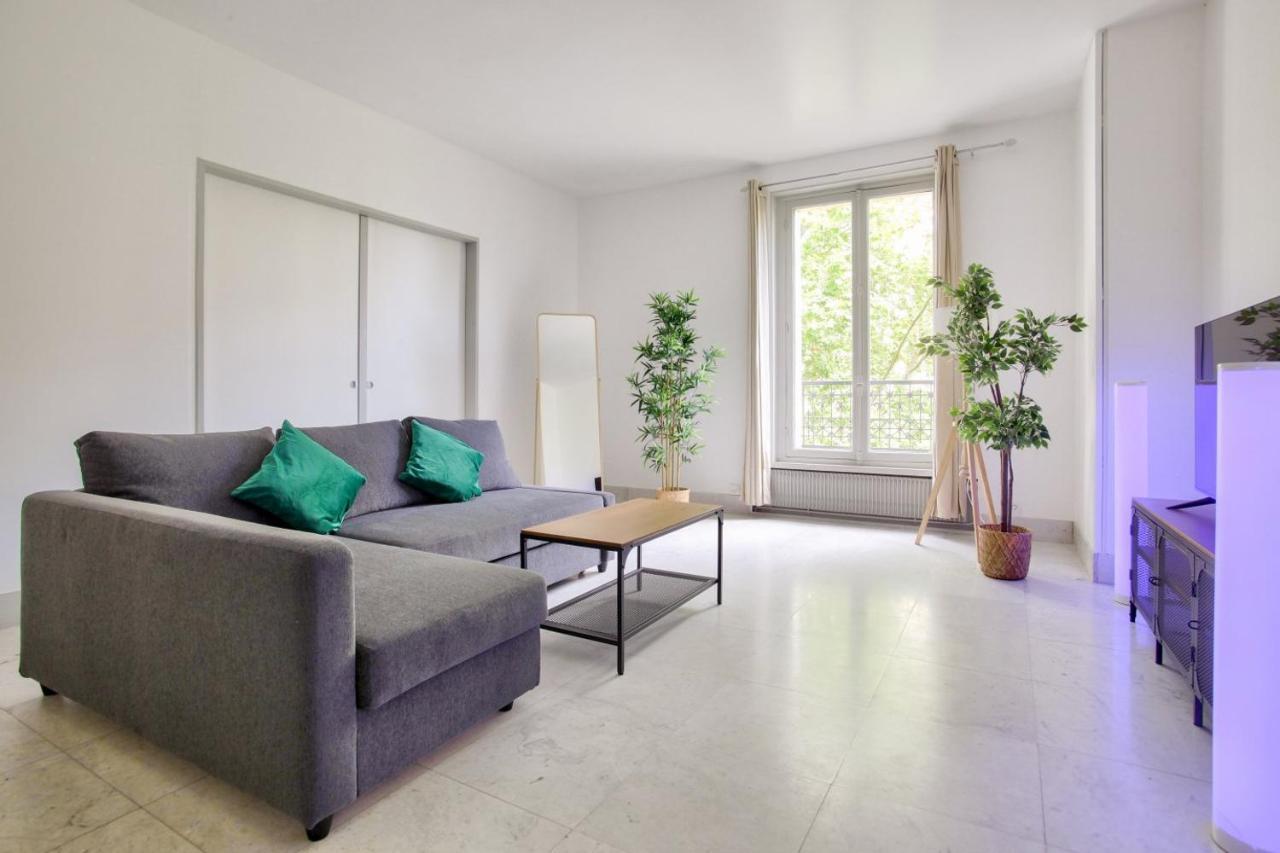 2 Bedrooms Tour Eiffel Rapp Párizs Kültér fotó