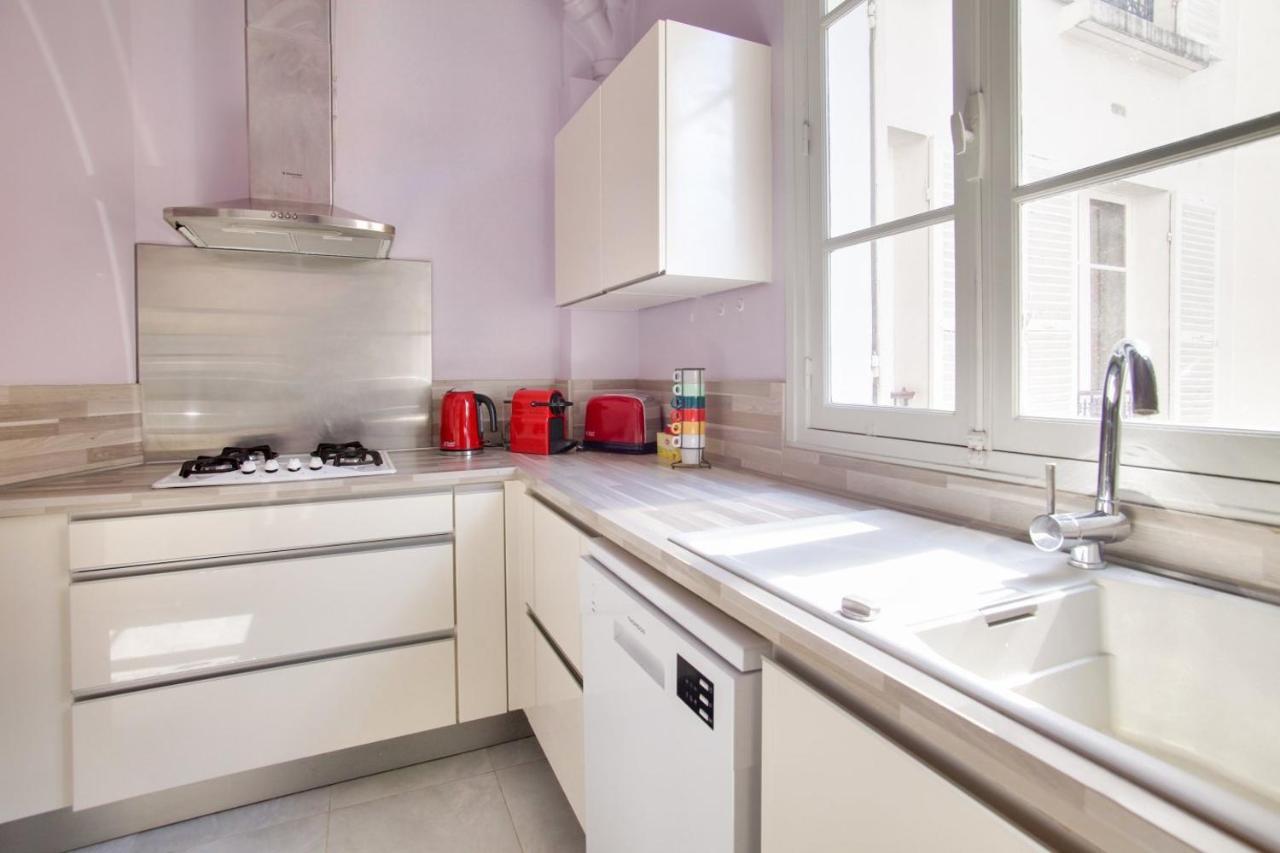 2 Bedrooms Tour Eiffel Rapp Párizs Kültér fotó